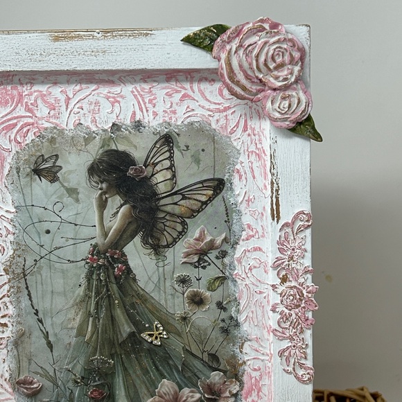 Fairy Art Decor with Pink and White Frame - Picture 5 of 12